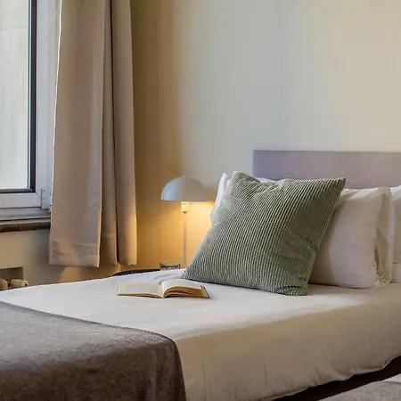 Canela Homes Modernista Barcelona